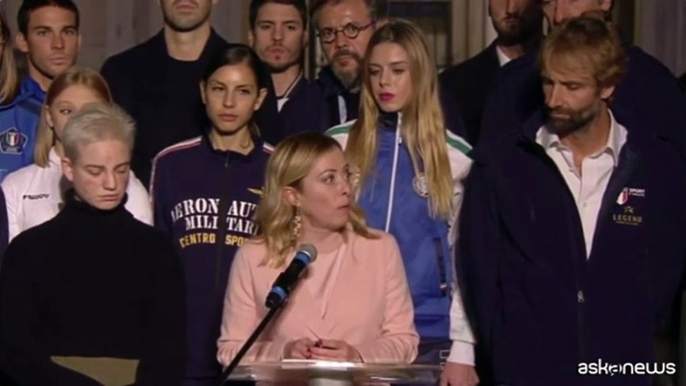 Palazzo Chigi illuminato contro la violenza sulle donne