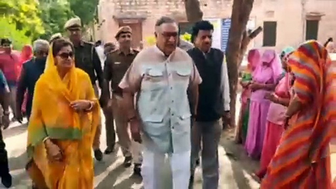 Rajasthan Election Voting Live: पूर्व सांसद गजसिंह ने किया मतदान, कहाः वोट देना बेहद जरूरी