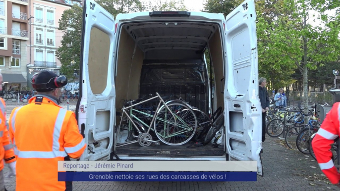 Reportage - Grenoble nettoie ses rues des épaves de vélos !