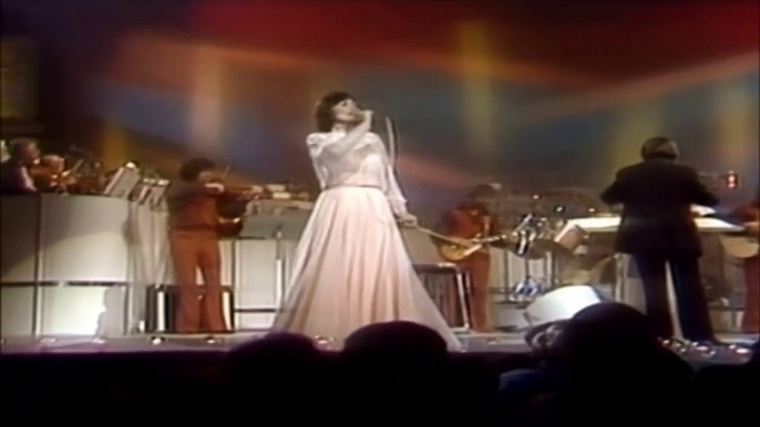 LORETTA LYNN — Me And Bobby McGee | from  LORETTA LYNN: Country Feelings – Live