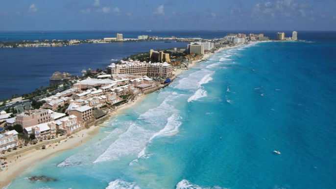 American Airlines Now Has Routes to Cancun From Nearly All of Its Hubs Thanks to Latest Expansion