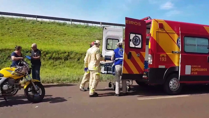 Em moto, casal de idosos com 72 anos se envolve em acidente às margens da BR-277