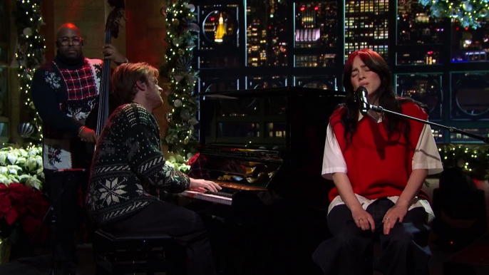 Billie Eilish - Have Yourself A Merry Little Christmas (SNL, 2023)