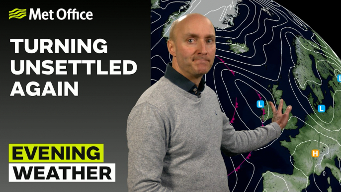 Met Office Evening Weather Forecast 24/03/24 - Rain in the west spreading eastwards