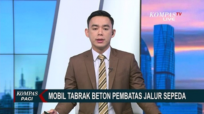 Tabrak Beton Pembatas Jalur Sepeda di Jalan Sudirman, Sebuah Mobil Mewah Rusak Parah!