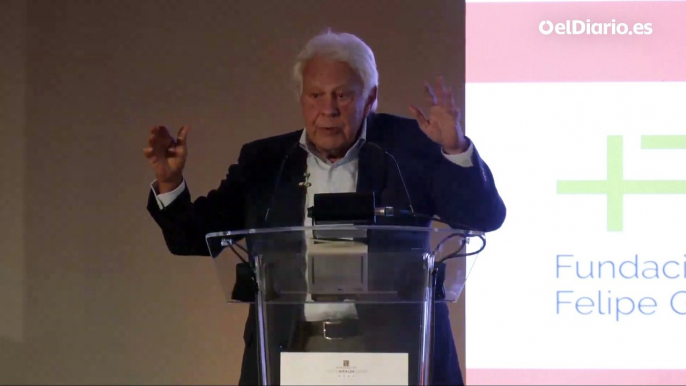 Felipe González defiende la energía nuclear frente a las renovables: “Son energías limpias porque alguien lo sacramentó”