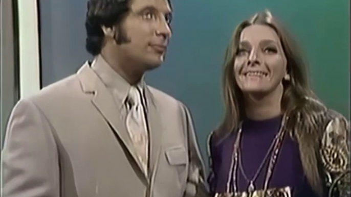 This is Tom Jones (1969) S02E14 - 25 December 1969 - Judy Collins / Millicent Martin / David Frye