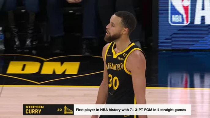 Curry makes NBA history with seven three-pointers