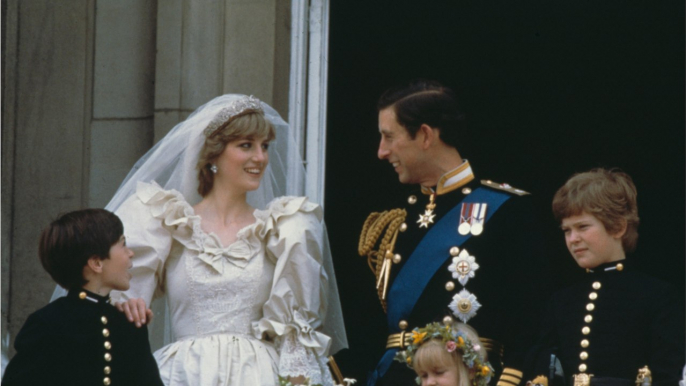 Mort de Lady Diana : voici la tenue dans laquelle l'ancienne princesse de Galles aurait été enterrée