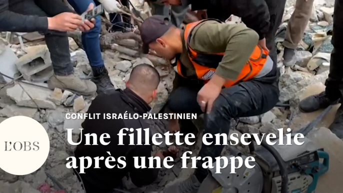 A Gaza, des sauveteurs se démènent pour sauver une fillette après une frappe israélienne