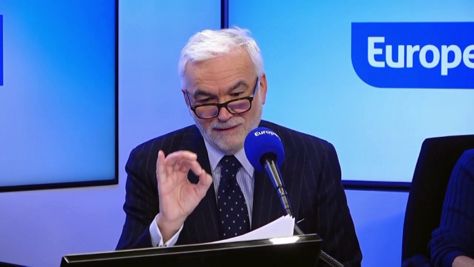 Déclassement des classes moyennes : «Ceux qui sont au-dessus des minimas perdent du pouvoir d'achat», constate Pascal Praud