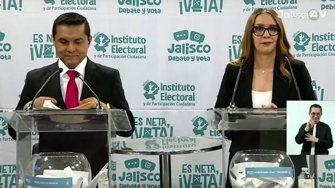 Pocas propuestas y muchos ataques en el primer debate oficial por la gubernatura