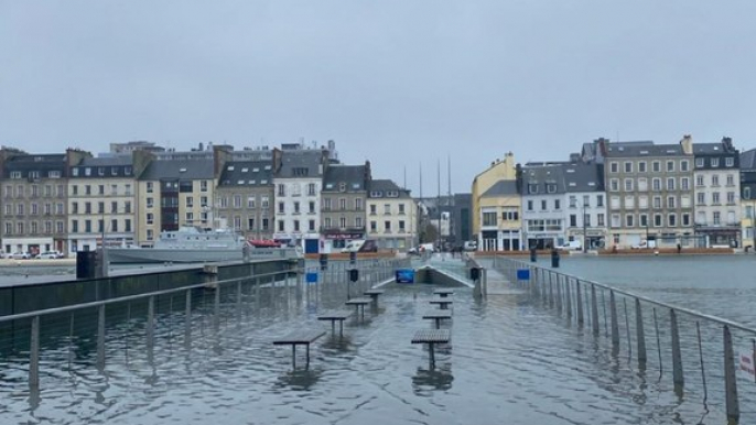 Grandes marées à Cherbourg