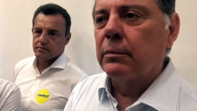 VÍDEO: Marconi Perillo declara voto em deputado baiano em eleições na Câmara dos Deputados: "Tenho muita simpatia por o Elmar"