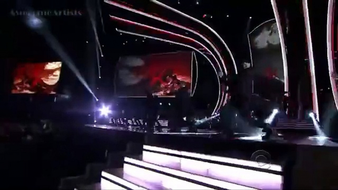 Alicia Keys  Girl On Fire  New Day The Peoples Choice Awards 2013 HD