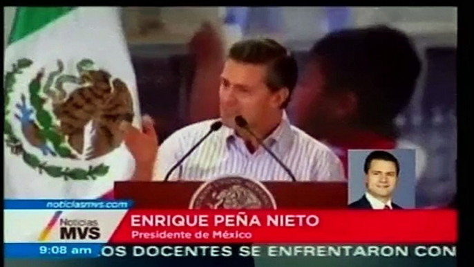 EPN hace un llamado para superar el dolor por los normalistas desaparecidos en Ayotzinapa