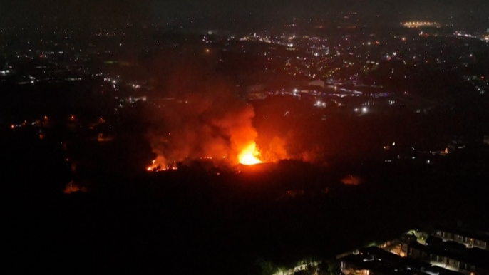 Indonésie : multiples explosions dans un dépôt de munitions de l’armée