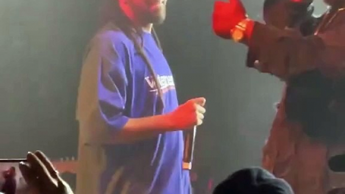 J. Cole forgets lyrics to "Tribe," while performing with Bas