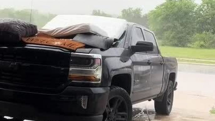 Owner Covers Car With Household Stuff to Protect It From Hailstorm in Texas