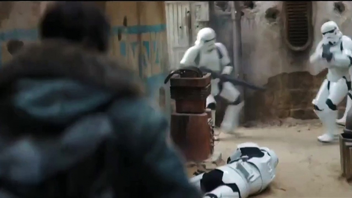 Rogue One: Una Historia de Star Wars - Clip: "Stormtroopers Attack"