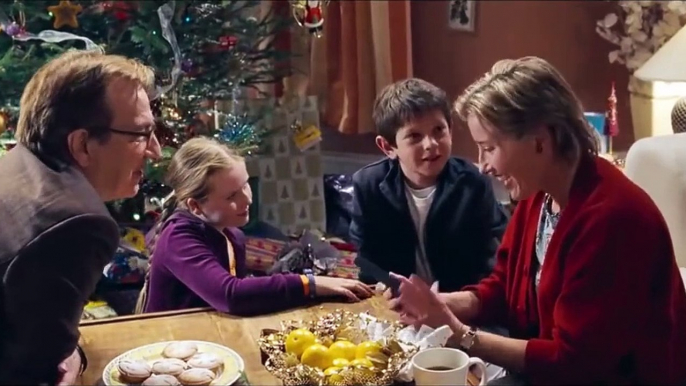 Realmente Amor - Escena regalos de Navidad Karen y Harry