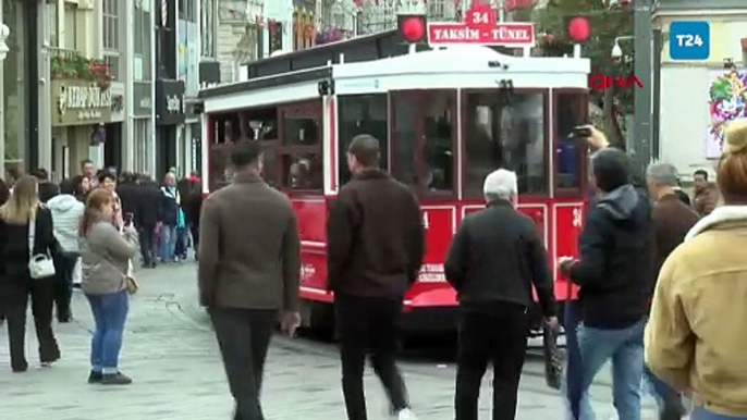 İstanbul Taksim'de 1 Mayıs hazırlıkları