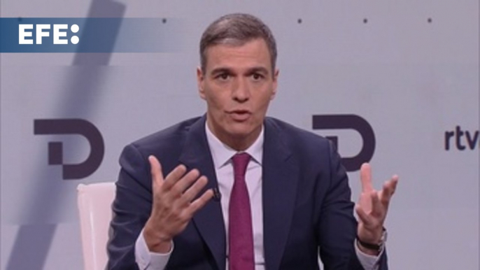 Sánchez propone una reflexión a los medios para combatir los bulos y la desinformación