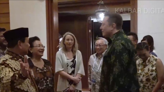 Momen Kehangatan Prabowo Subianto dan Elon Musk Disela WWF Ke 10 di Bali