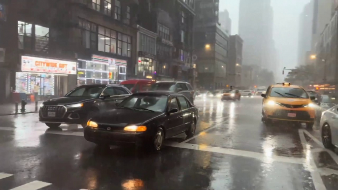 Rain ️ view in new York  || beautiful view  || travel in new York