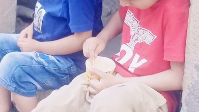 Friends sharing Ice cream #shorts #babyshorts #icecream