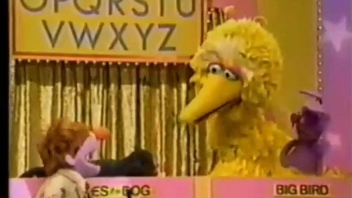 Sesame Street: The Alphabet Game - Frame 4