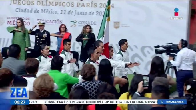 ¡México los respalda! López Obrador abandera delegación mexicana para París 2024 | ID