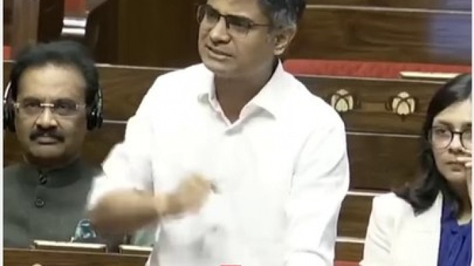 Gareeb Agar Loan Leta Hai Toh Uska Jeena Haram Krte Hai Aur Ameer Ko Kuch Nahi Say MP-Sandeep Pathak (1080p60)