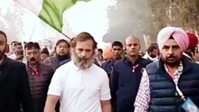 Rahul Gandhi BY Nyay Yatra people's namaste listen seen to meet