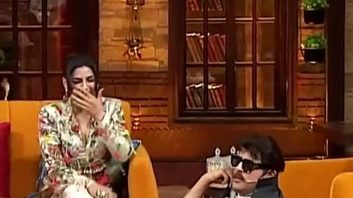 Funny entertainment video funny Raveena Ji Ko Dekhkar Stage Par Laet Gaye Nakli Jaggu Dada _ The Kapil Sharma Show _ #TKSS #shorts