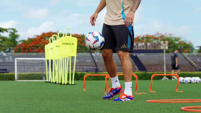 La selección Argentina entrenó en Miami y viajó a Houston de cara a los cuartos de final de la Copa América