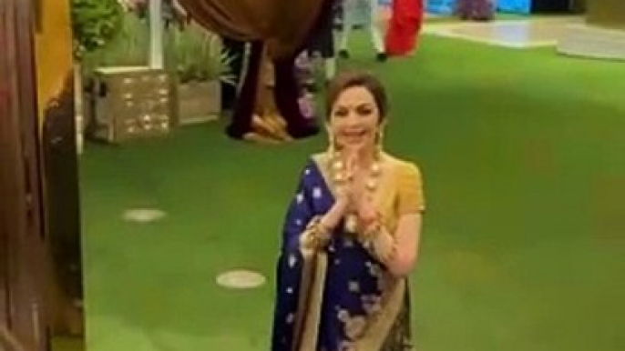 A moment of joy and gratitude, Nita Ambani welcomes the media to Antillia at Shiva Shakti Puja for Anant and Radhika wedding celebrations. #ARWeddingCelebrations #ambaniwedding #NitaAmbani