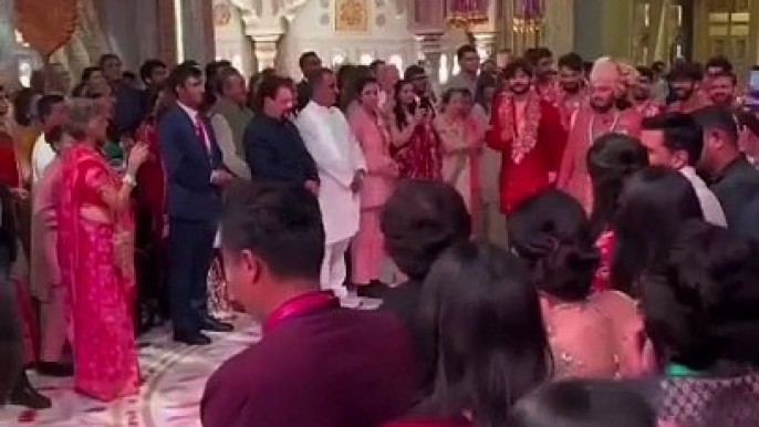 Here is a sneak peek of Anant Ambani and Radhika Merchant Wedding.  #anantambani #radhikamerchant #ambaniwedding #anantradhikawedding #ambanifamily #nitaambani #mukeshambani #viralreels #reels #trending #trendingvideos #ambani #mumbai