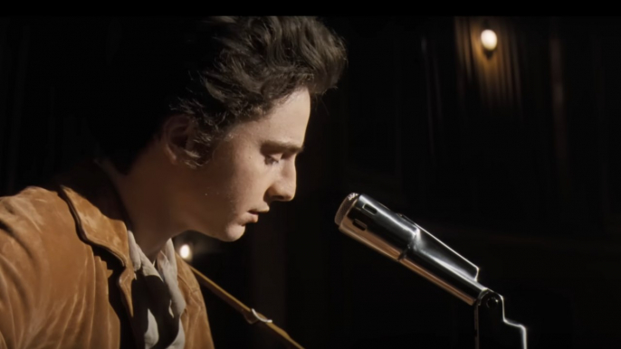 Timothée Chalamet méconnaissable en Bob Dylan dans les premières images du biopic “A Complete Unknown”