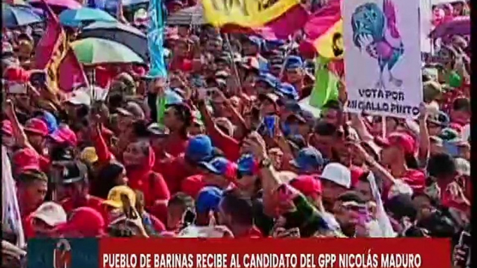 Barinas recibe con alegría al candidato presidencial Nicolás Maduro