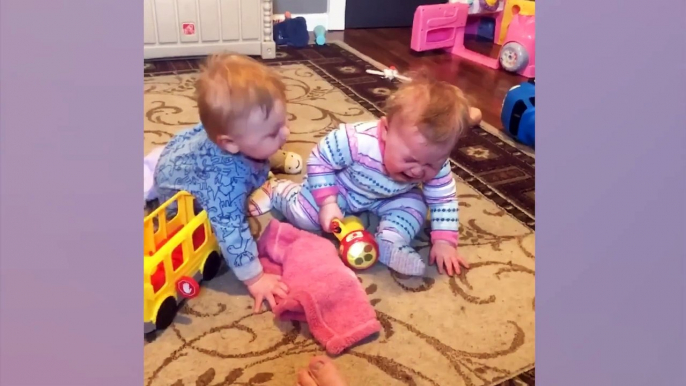 Funny Twins Babies Fighting Everyday Hilarious Baby Videos