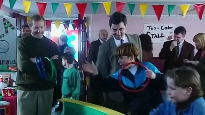 Mr Bean's Catastrophic Christmas! _ Mr Bean Live Action _ Clip Compilation _ Mr Bean World