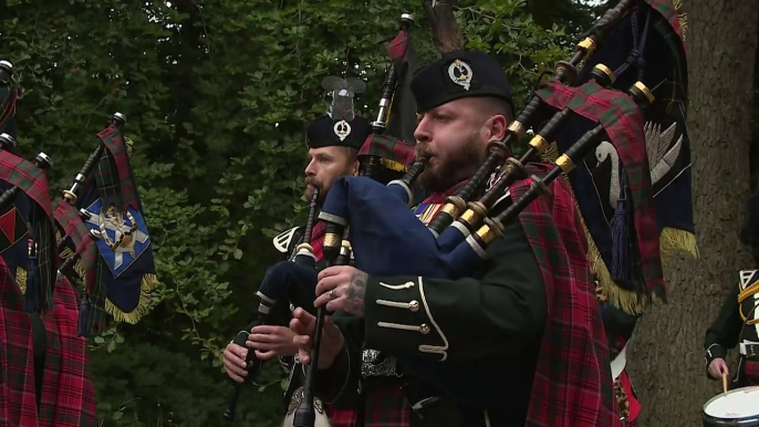 King receives formal welcome as he arrives at Balmoral