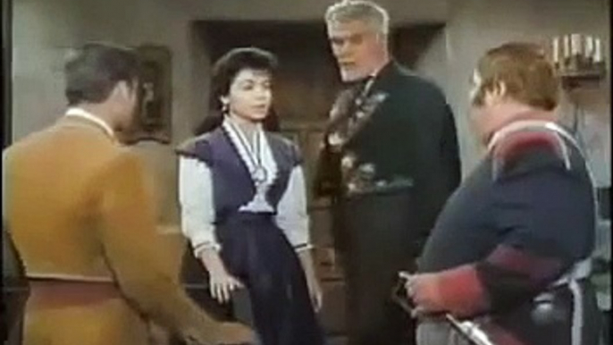 ZORRO - Episódio 62 - O Broche