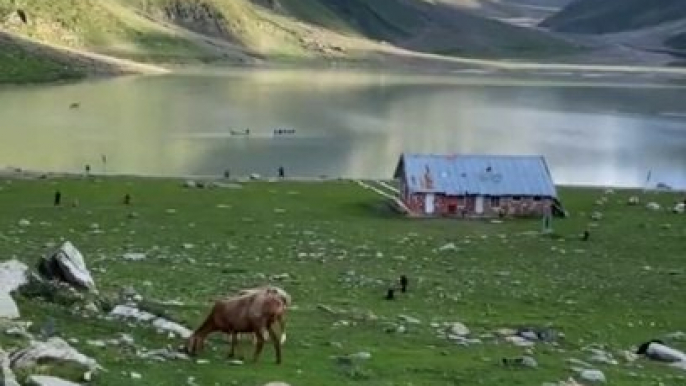 Neatural Beauti in Pakistan Kpk Beautiful view in Kaghan Naran valley ❣️