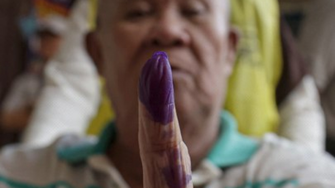 Mahkota polls: Voters stream to polling centres to cast ballots, turnout at 16.56%