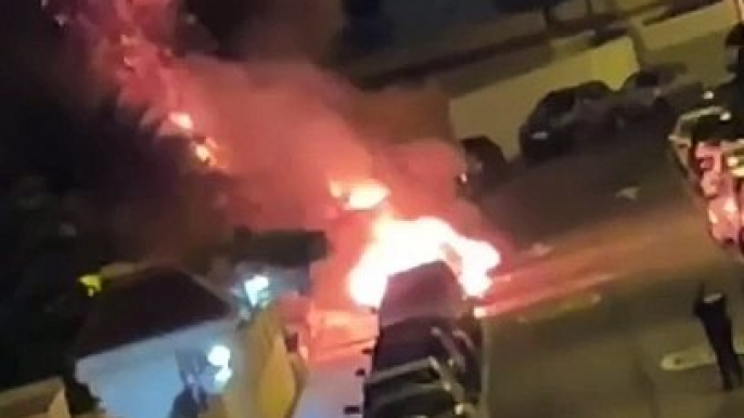 Buscan al pirómano que incendia coches en Los Cristianos