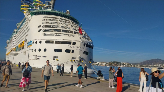 Explorer Of The Seas Bodrum'a 3 bin 581 yolcu getirdi