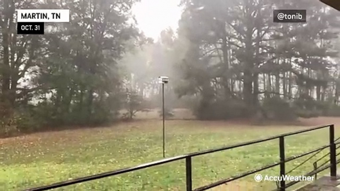 Thunderstorms rumble from the Plains to the Southeast