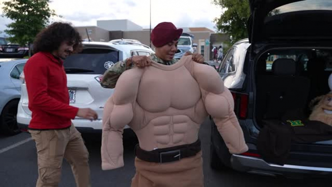 Soldier Mom Surprises Cheerleader Daughter From Inside School Mascot's Costume | Happily TV